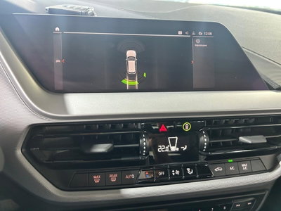 BMW Serie 1 116d 2.0 116CV cat 5 porte Attiva DPF (9)