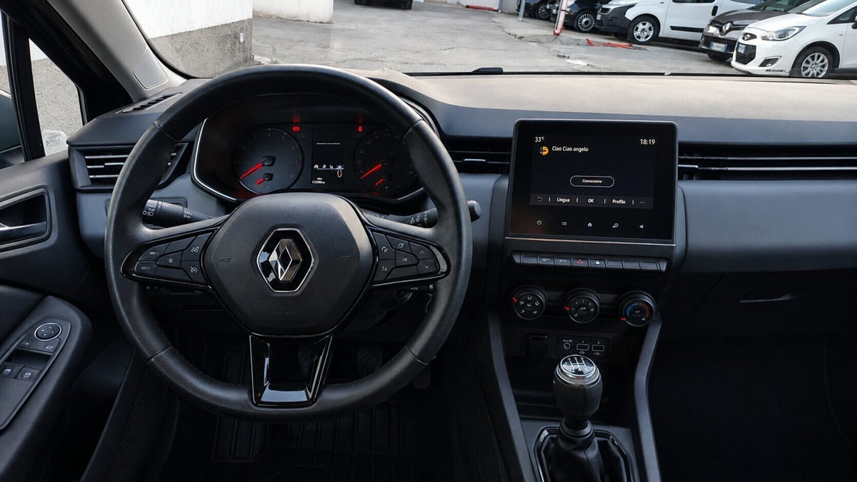 Renault Clio TCe 100 CV GPL 5 porte Zen (18)