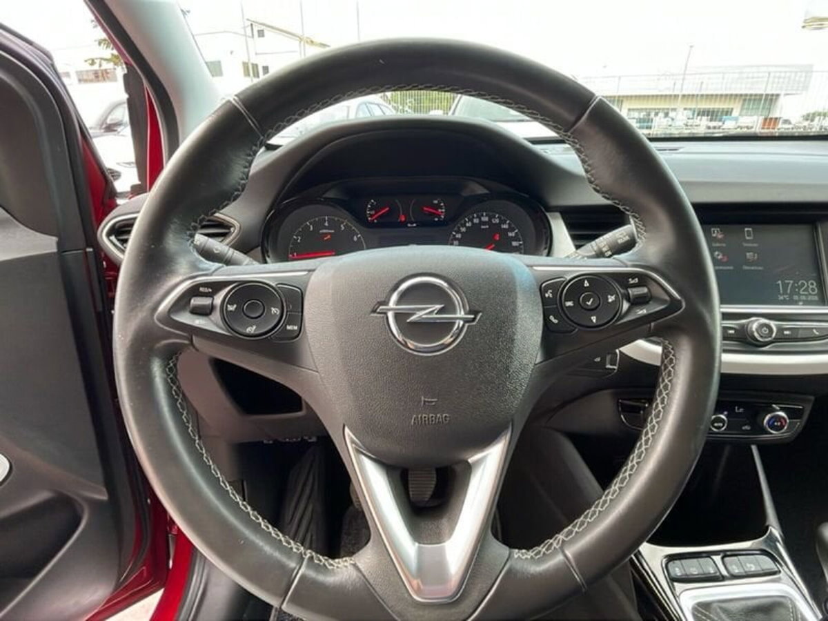 Opel Crossland 1.2 Turbo 12V 110 CV Start&Stop Design & Tech (17)
