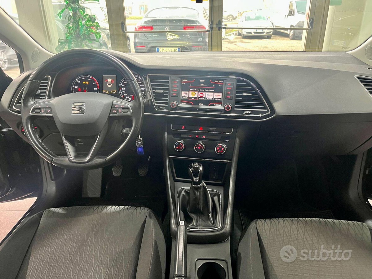 SEAT Leon 1.4 TGI 5p. Business HIGH (9)
