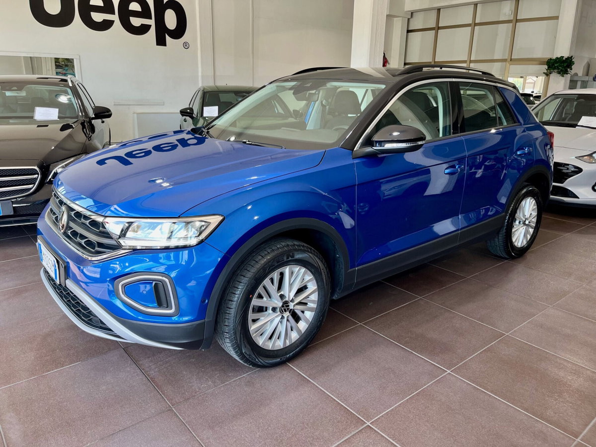 Volkswagen T-Roc 1.5 tsi Style dsg (3)