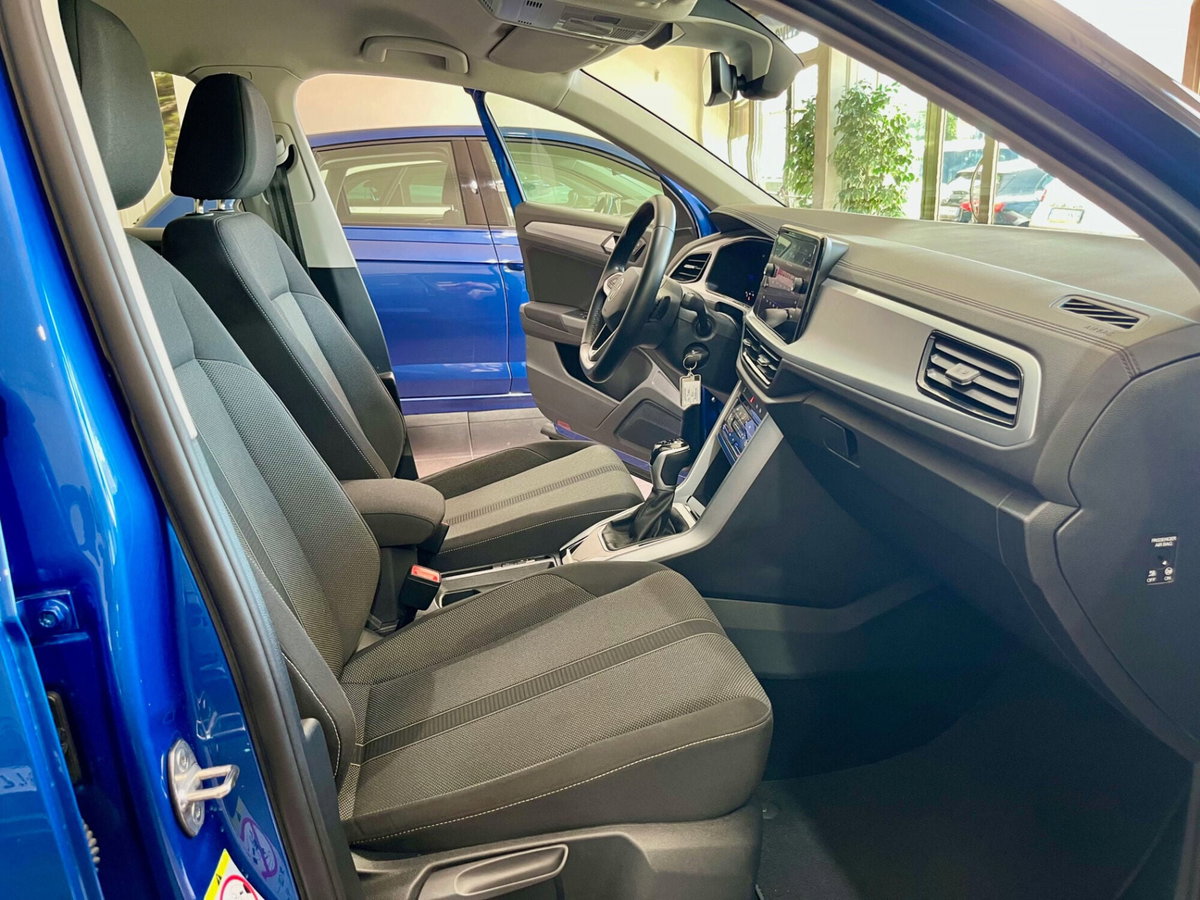 Volkswagen T-Roc 1.5 tsi Style dsg (8)