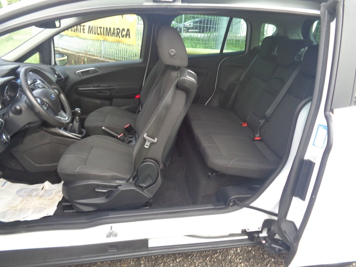 Ford B-Max B-Max 1.5 TDCi 75 CV Titanium (9)