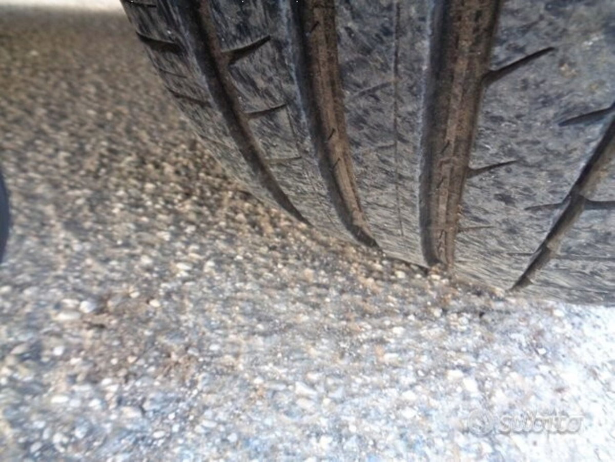 Ford S-Max 2.0 TDCi 140CV 6tr. Titanium DPF (4)