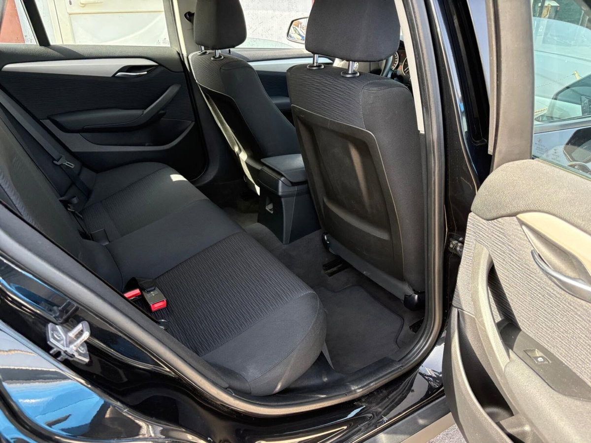BMW X1 sDrive18d (10)