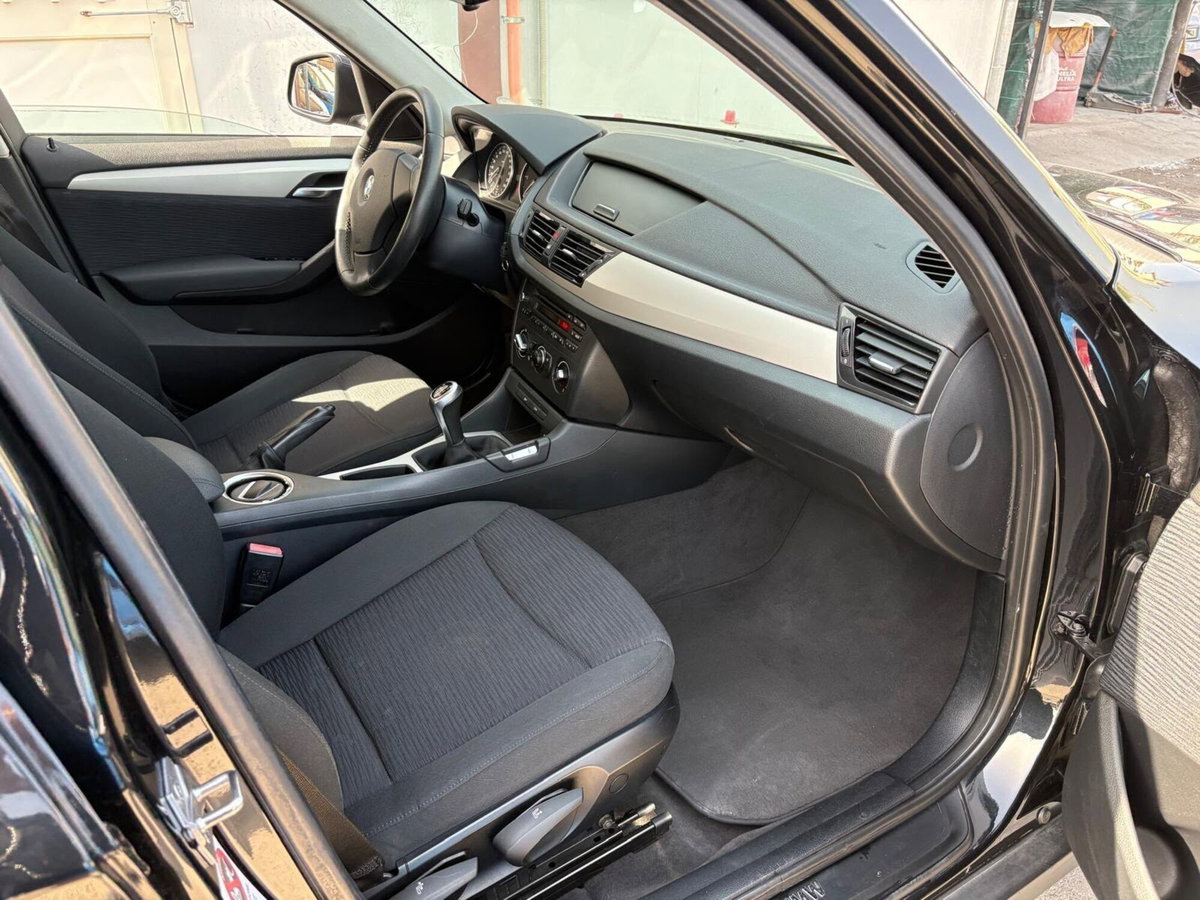 BMW X1 sDrive18d (12)