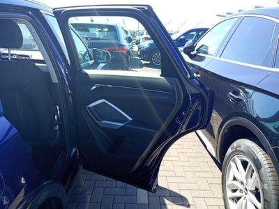 Audi Q3 35 TDI quattro S tronic Business Advanced (13)