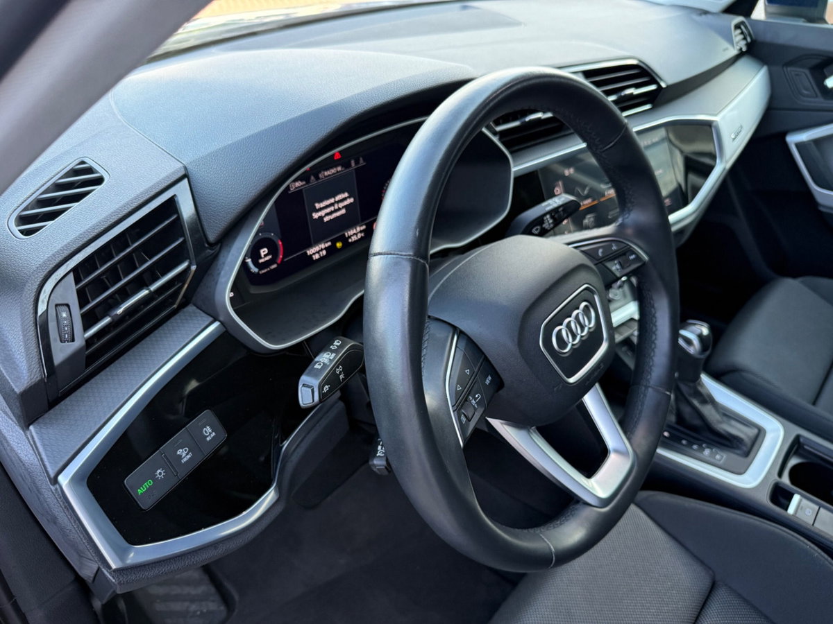 Audi Q3 35 TDI quattro S tronic Business Advanced (19)