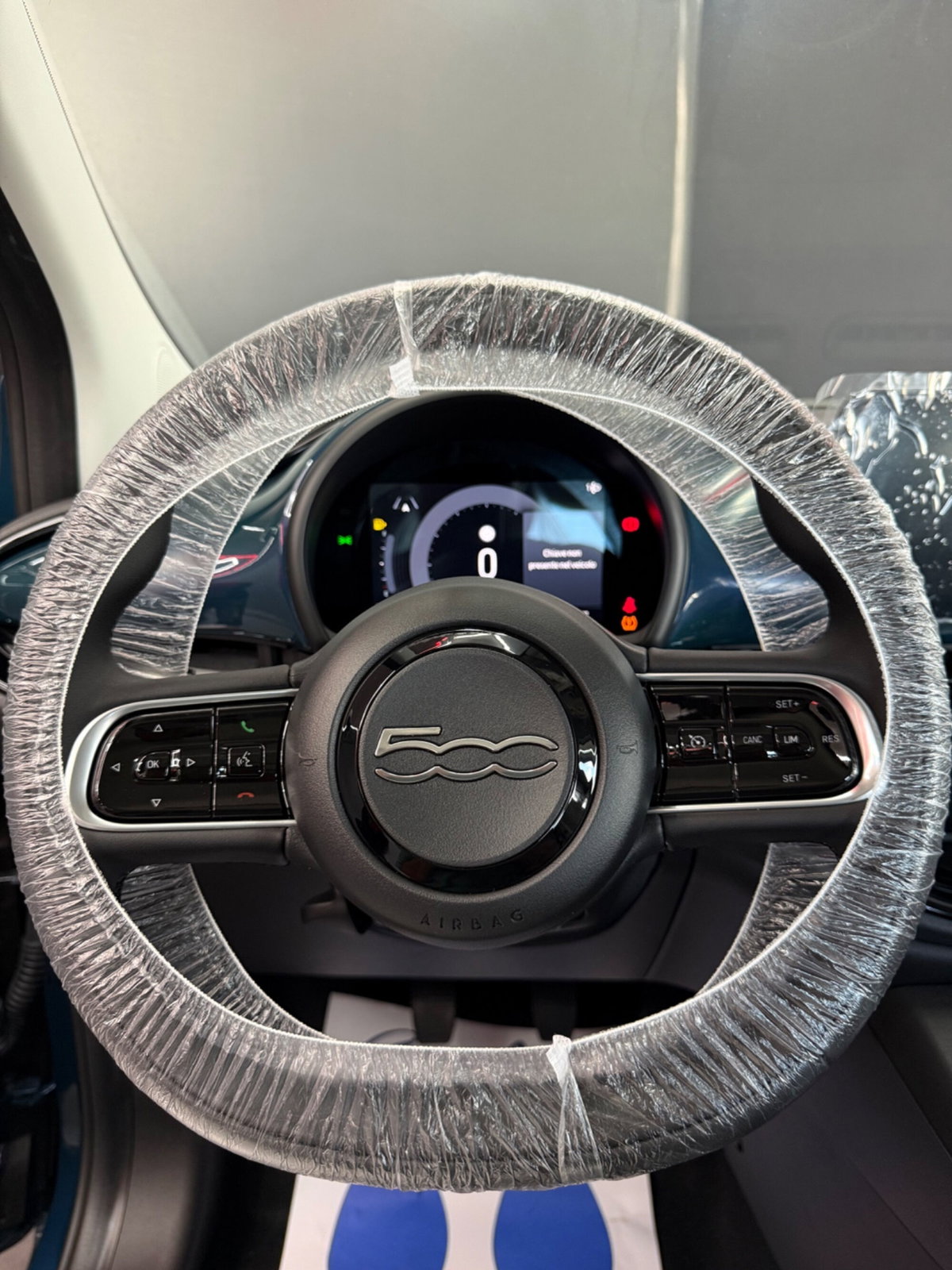 Fiat 500 1.0 hybrid Icon (8)