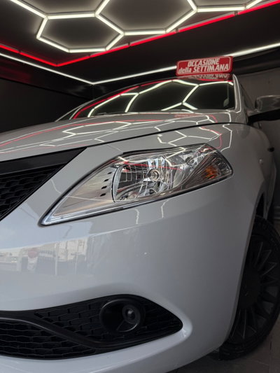 Lancia Ypsilon 1.0 FireFly 5 porte S&S Hybrid Ecochic Gold (17)