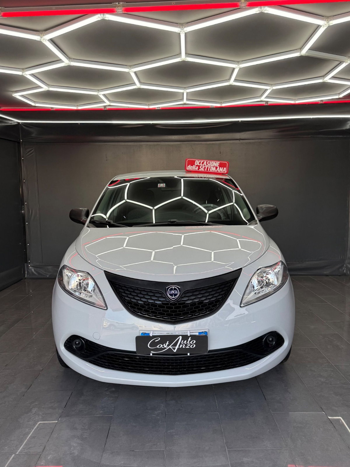 Lancia Ypsilon 1.0 FireFly 5 porte S&S Hybrid Ecochic Gold (3)