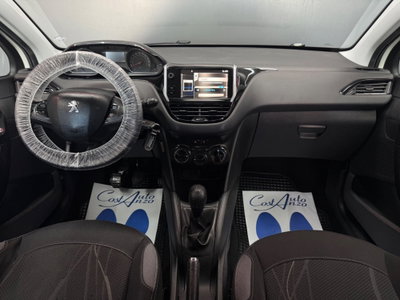 Peugeot 208 HDi 68 CV 5 porte Allure (9)