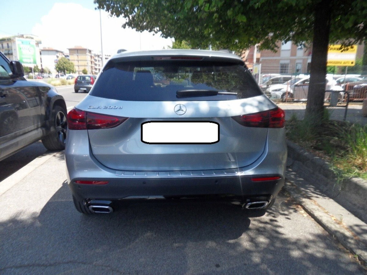 Mercedes-Benz GLA SUV 200 d Progressive Extra auto