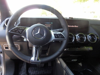 Mercedes-Benz GLA SUV 200 d Progressive Extra auto (10)