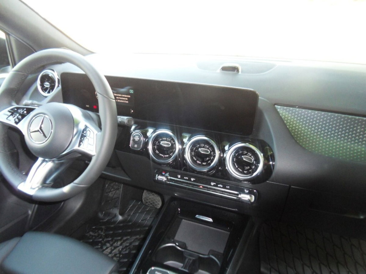 Mercedes-Benz GLA SUV 200 d Progressive Extra auto (4)