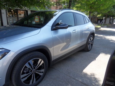 Mercedes-Benz GLA SUV 200 d Progressive Extra auto (8)