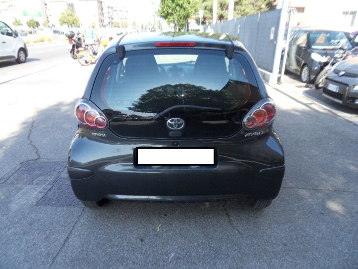 Toyota Aygo 1.0 12V VVT-i 5 porte Active