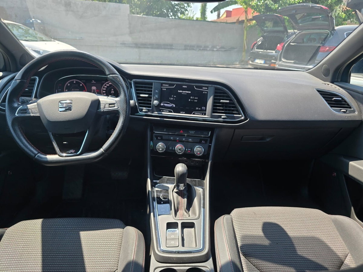 SEAT Leon ST 1.6 TDI 115 CV DSG FR (15)
