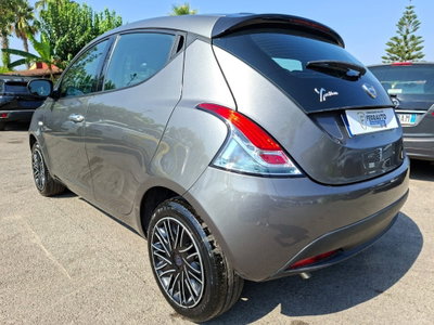 Lancia Ypsilon 1.0 FireFly 5 porte S&S Hybrid Gold Plus (12)