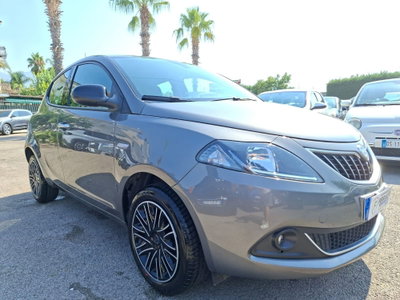 Lancia Ypsilon 1.0 FireFly 5 porte S&S Hybrid Gold Plus (5)