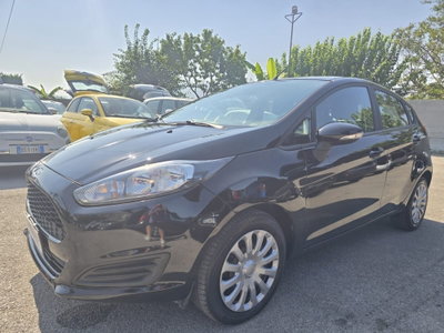 Ford Fiesta 1.4 5p. Bz.- GPL Titanium (2)
