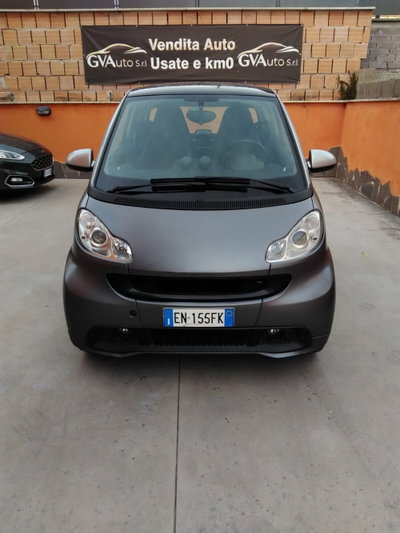 smart Fortwo 1000 52 kW MHD coupé pulse (2)