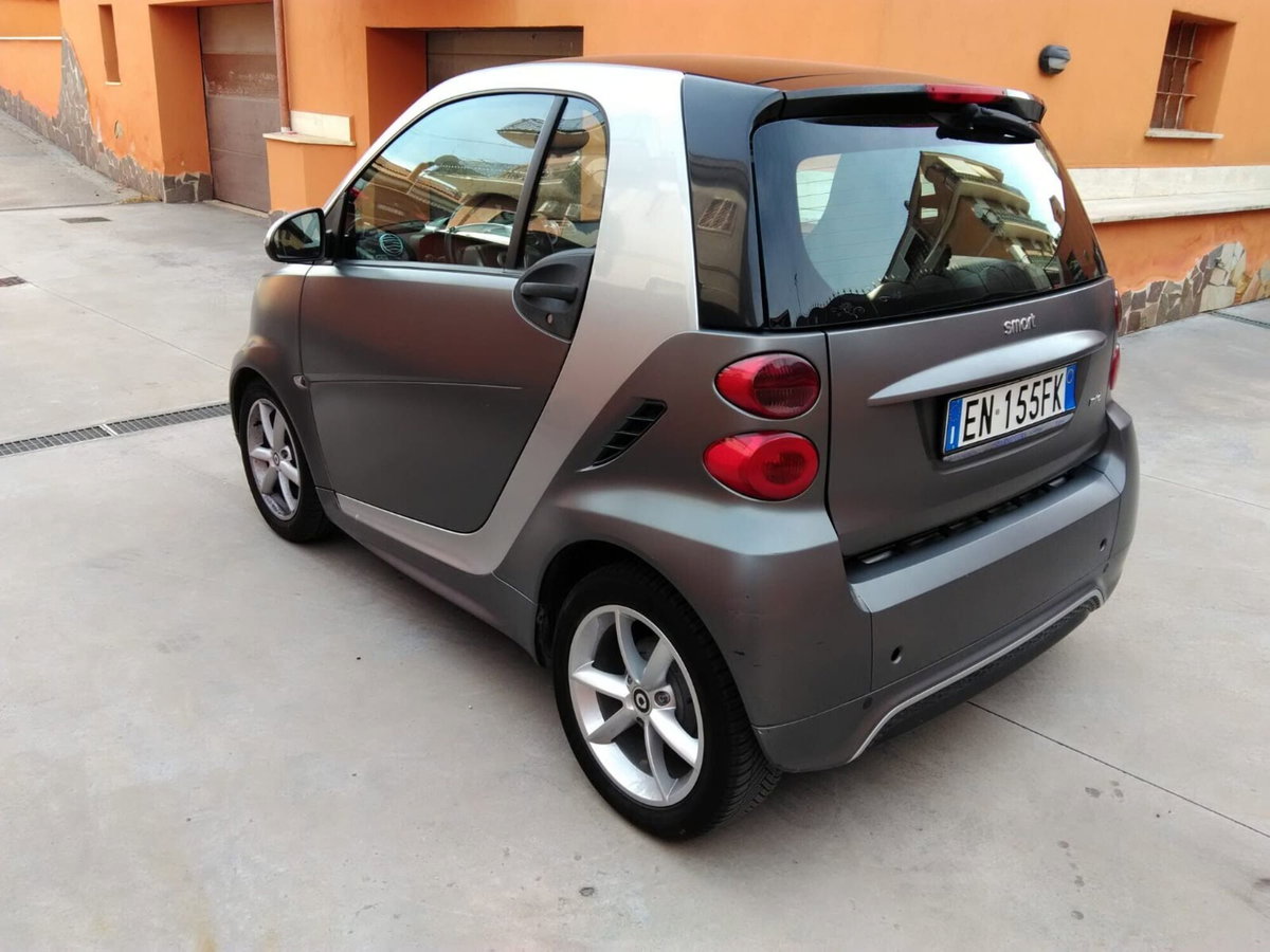 smart Fortwo 1000 52 kW MHD coupé pulse (3)