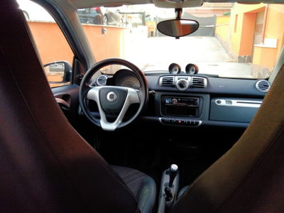smart Fortwo 1000 52 kW MHD coupé pulse (6)