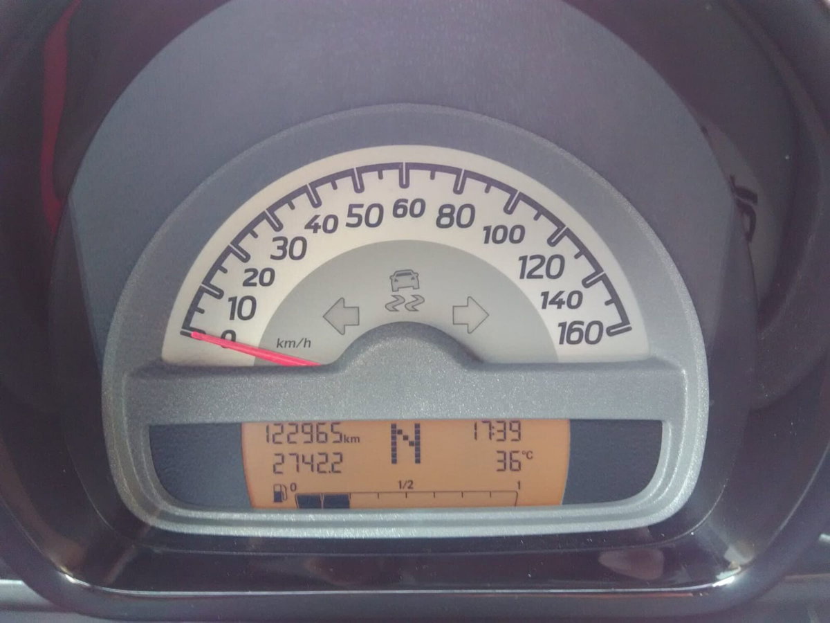 smart Fortwo 1000 52 kW MHD coupé pulse (7)