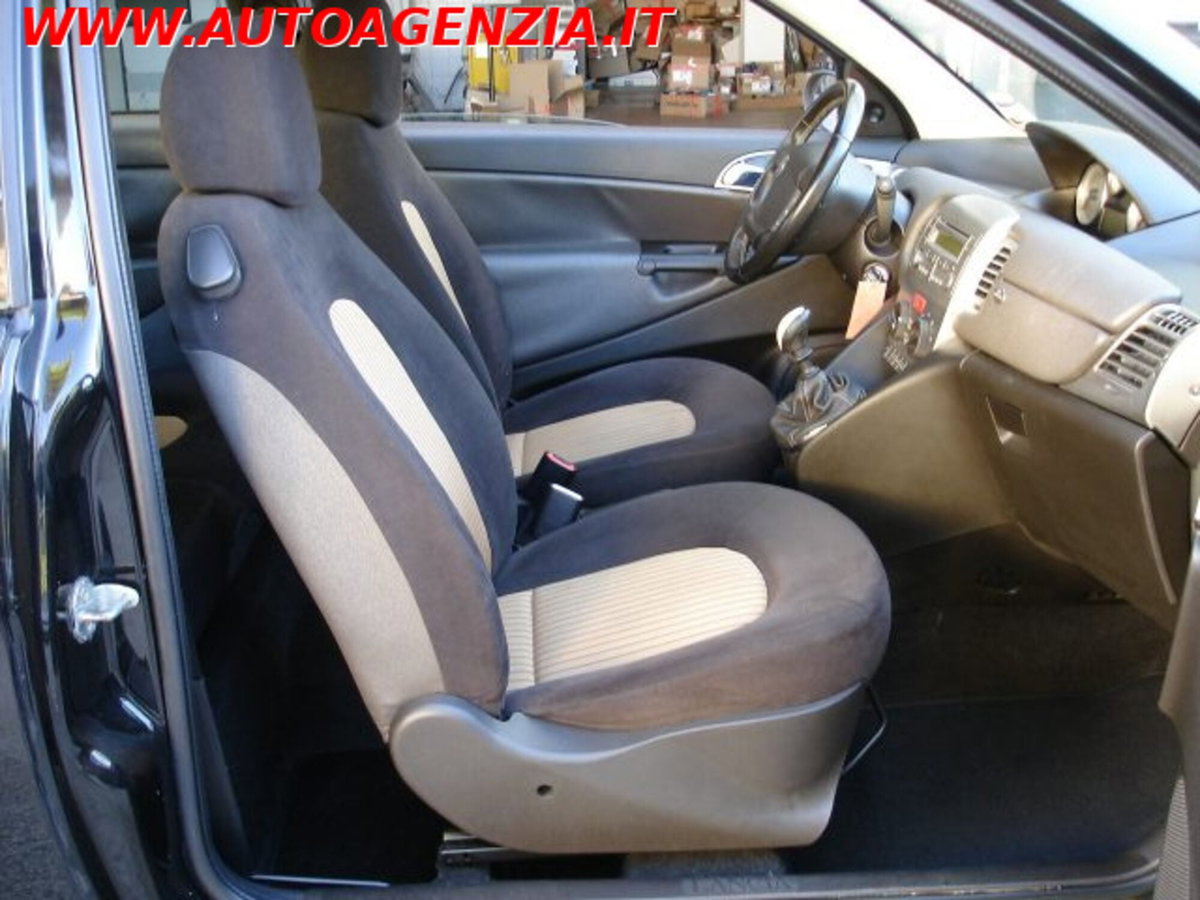 Lancia Ypsilon 1.2 (10)