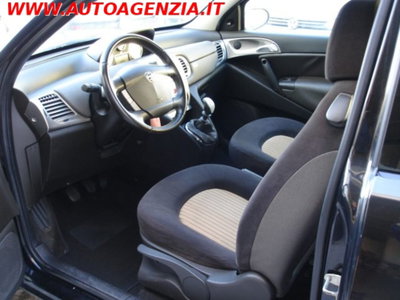 Lancia Ypsilon 1.2 (11)
