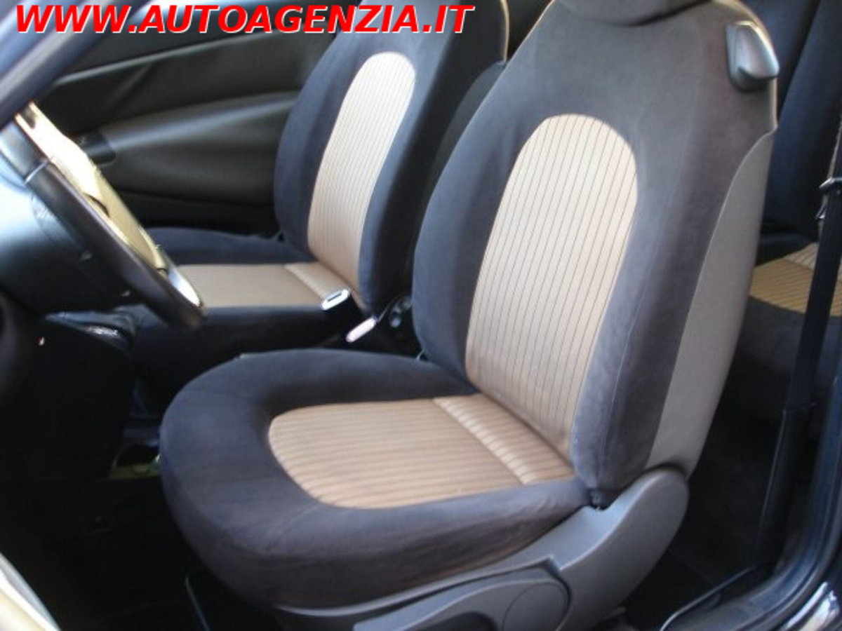 Lancia Ypsilon 1.2 (9)