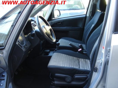Fiat Sedici 1.9 MJT 4x4 Dynamic (8)