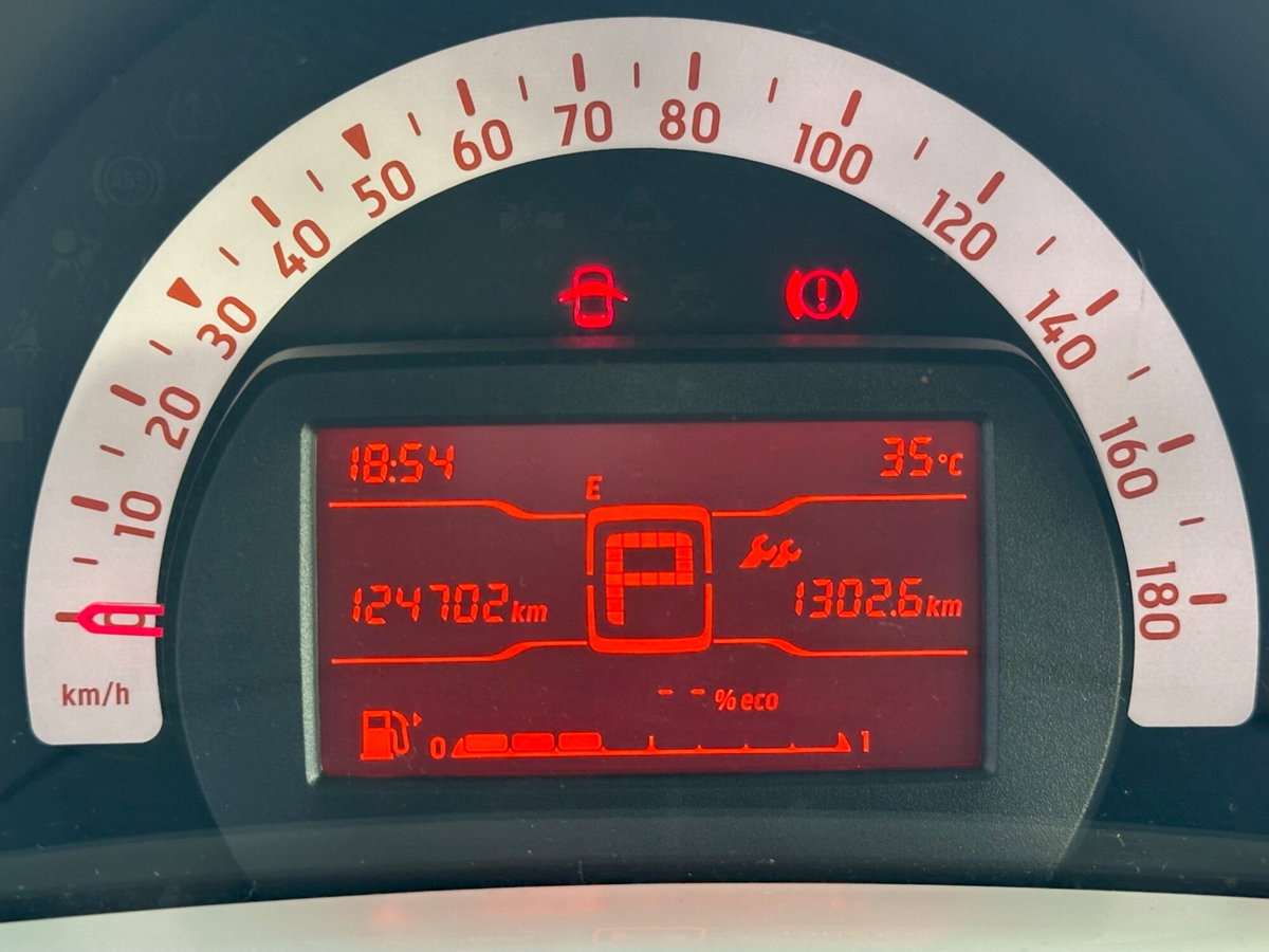smart Fortwo 70 1.0 twinamic Solidblack (5)