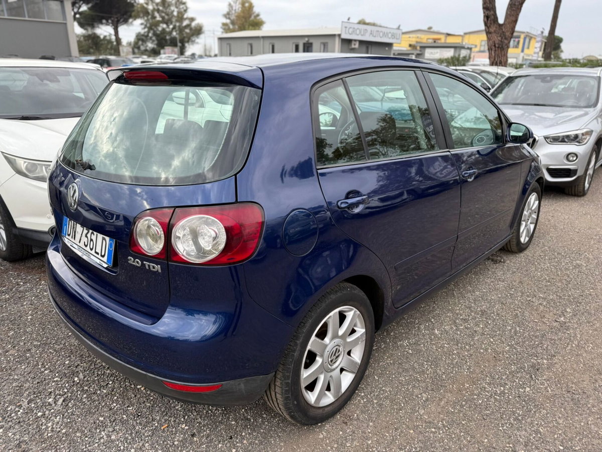 Volkswagen Golf 2.0 16V TDI 4mot. 5p. Sportline (3)