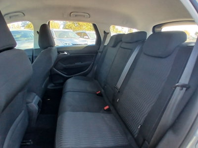 Peugeot 308 BlueHDi 120 S&S Business (15)
