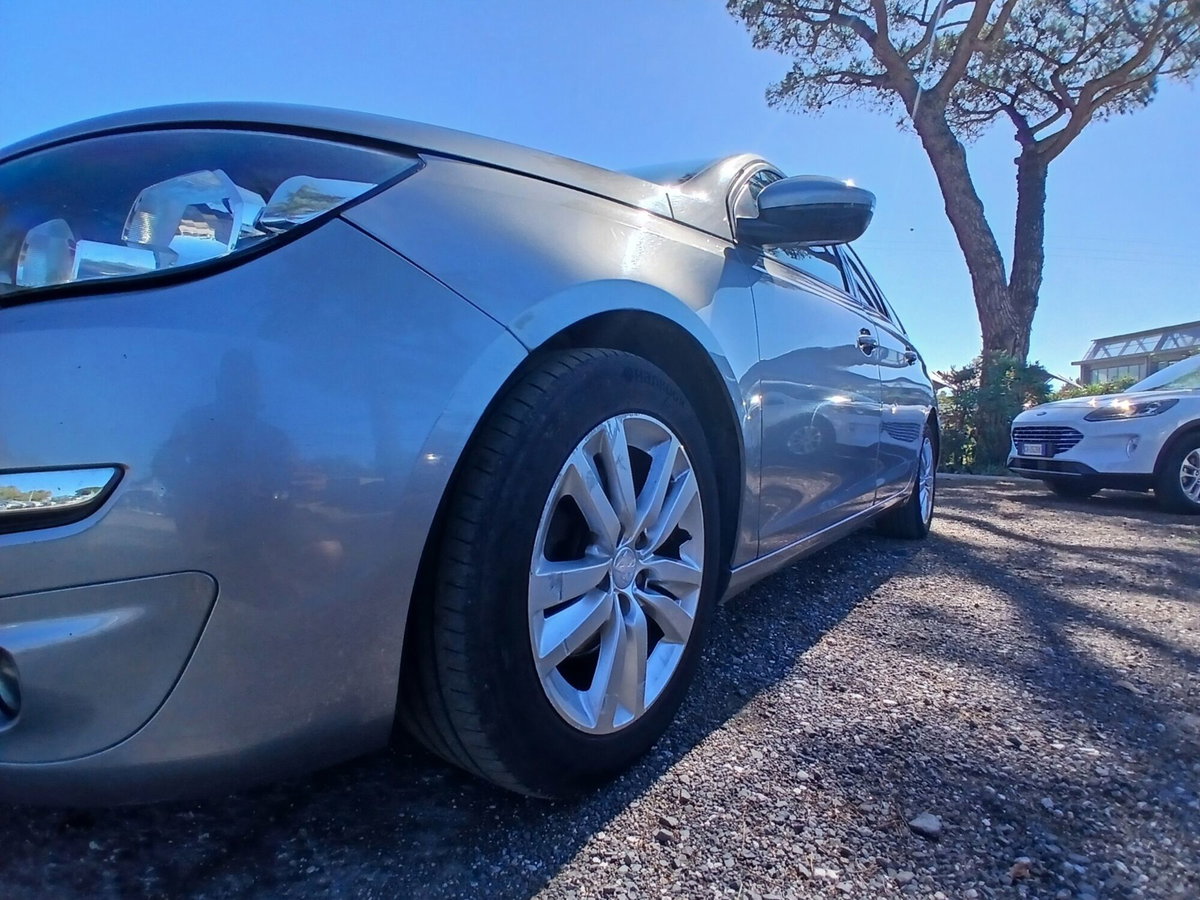 Peugeot 308 BlueHDi 120 S&S Business (9)