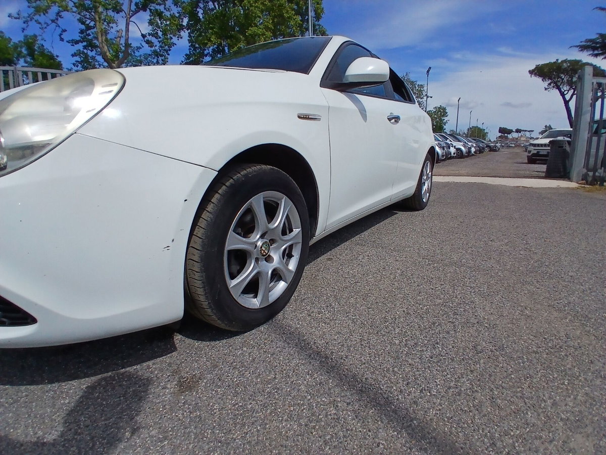 Alfa Romeo Giulietta 1.4 Turbo Progression Gpl 120cv E6 (10)