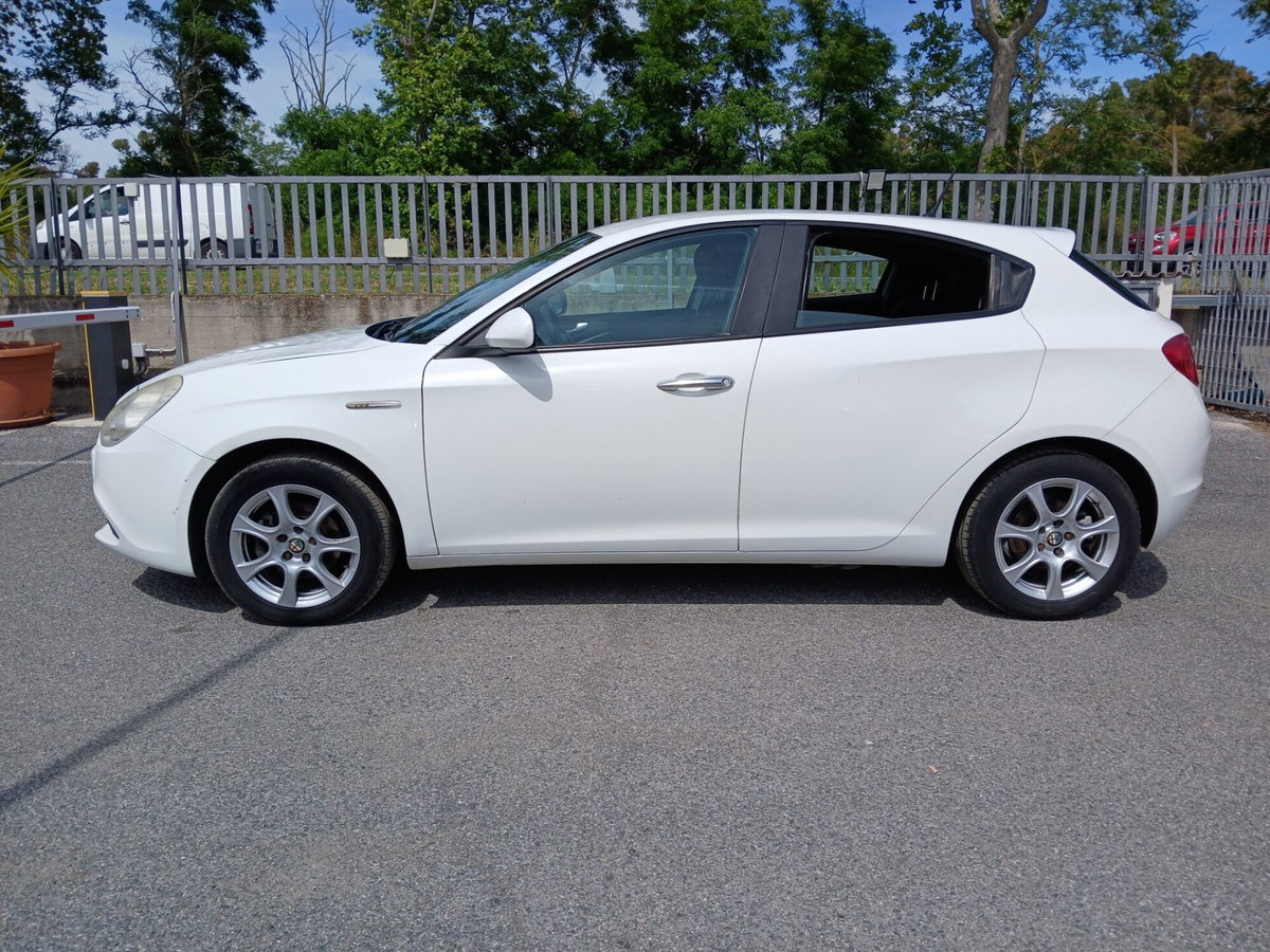 Alfa Romeo Giulietta 1.4 Turbo Progression Gpl 120cv E6 (8)