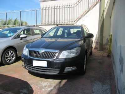 Skoda Octavia Station Wagon 1.6 TDI CR 105 CV Wagon Ambition (2)