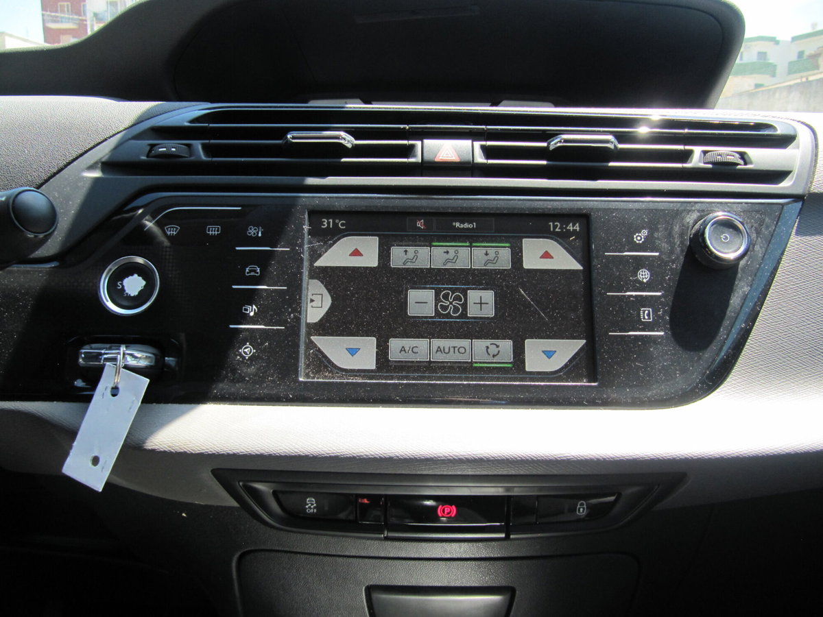 Citroen C4 Picasso BlueHDi 120 S&S Seduction (7)