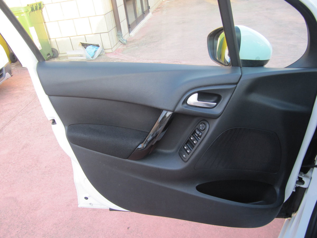 Citroen C3 BlueHDi 75 Exclusive (9)