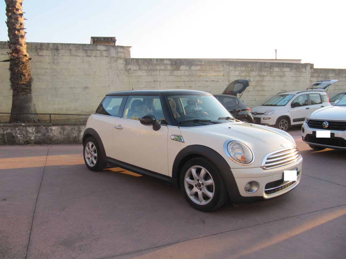 MINI Mini 1.6 16V Cooper D