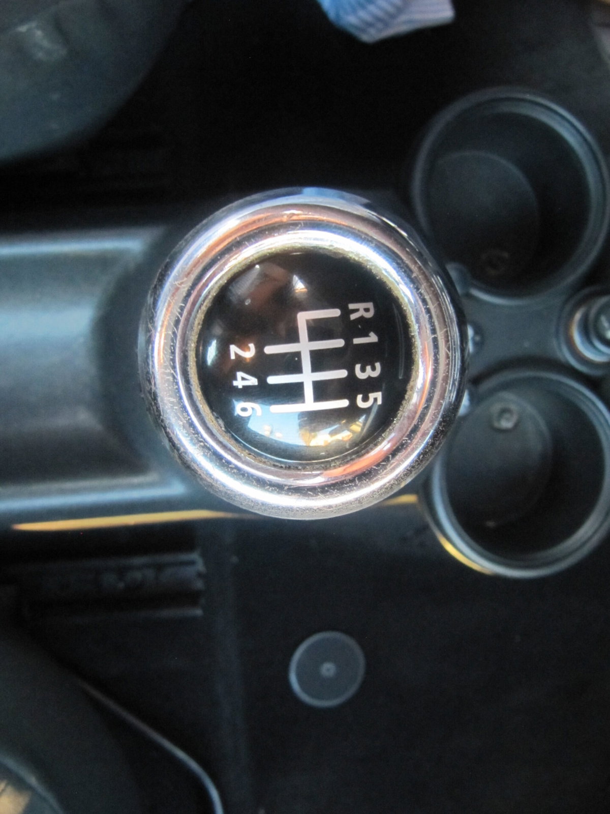MINI Mini 1.6 16V Cooper D (9)