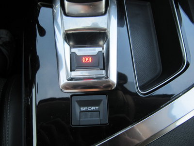 Peugeot 3008 BlueHDi 130 S&S EAT8 Allure Pack (15)