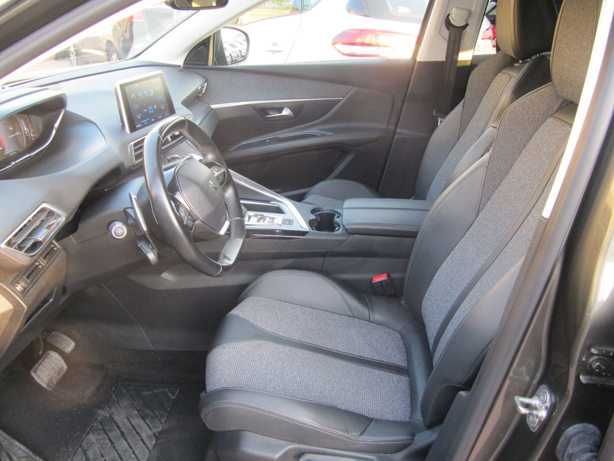 Peugeot 3008 BlueHDi 130 S&S EAT8 Allure Pack (8)