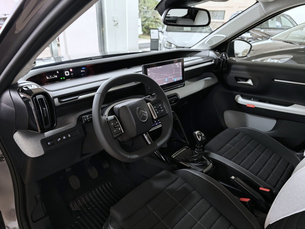 Citroen C3 1.2 turbo Max 100cv s&s (11)