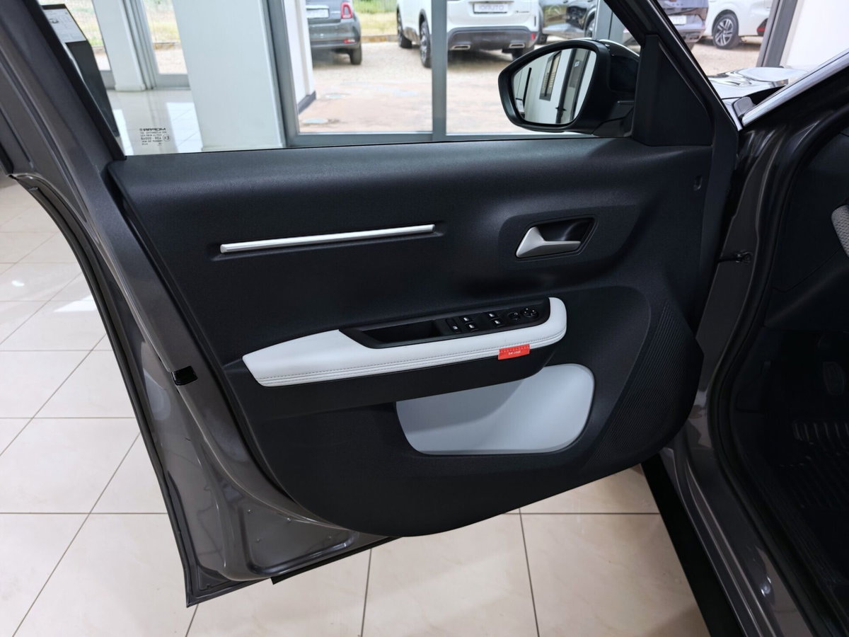 Citroen C3 1.2 turbo Max 100cv s&s (9)