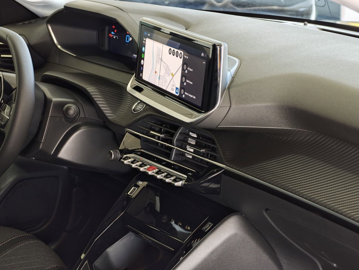 Peugeot 208 PureTech 100 Stop&Start 5 porte Allure (18)