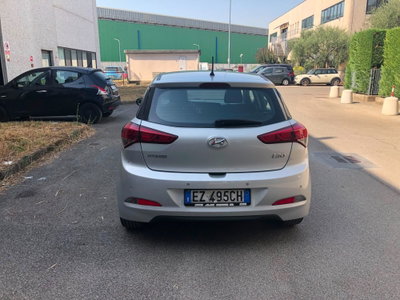 Hyundai i20 1.1 CRDi 12V 5 porte Style (6)
